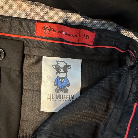 Boys black Bianco size 16 suit - Picture 4 of 4